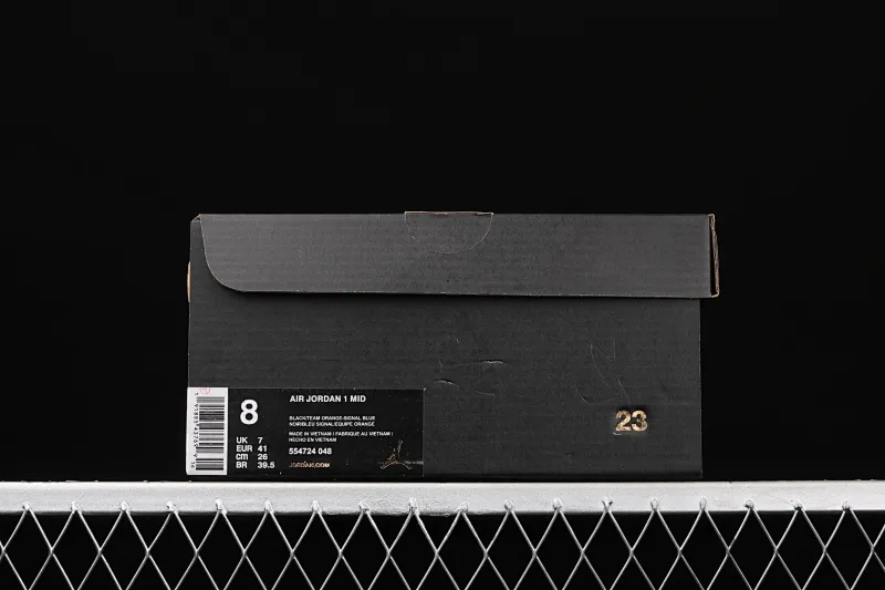 All categories Air Jordan Jordan series basketball shoes Air Jordan 1 Mid Air Jordan 1 Mid AJ1 Joe 1 inkjet black and blue Zhongbang basketball shoes 554724-048